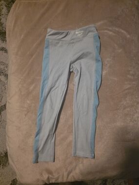 Reebok Girls Light Blue Leggings with Sky Blue Side Panels